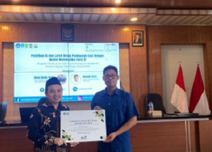 Tingkatkan Kualitas Pembelajaran, Guru Matematika Bojonegoro Ikut Pelatihan AI dan LaTeX dari UNUGIRI