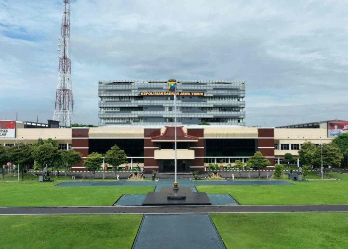 Gerbong Mutasi Polri Bergulir, Sejumlah Direktur hingga Kasubdit Polda Jatim Dirotasi