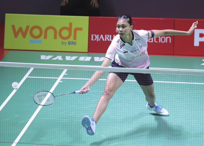 Tumbangkan Unggulan 6, Dalila Tembus Semifinal Surabaya International Challenge 2026