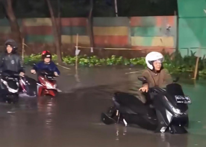 Hujan Deras, Surabaya Kembali Dilanda Banjir