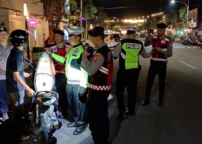 Polres Nganjuk Intensifkan Patroli SREG Jaga Kondusivitas Akhir Pekan