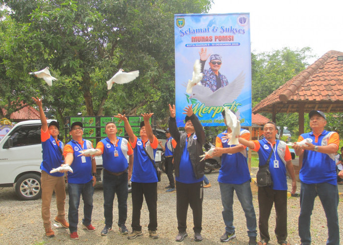 Wali Kota Madiun Apresiasi Kehadiran Pencinta Burung Merpati Pos