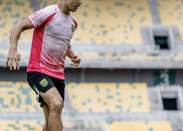 Head to Head Persebaya Vs Persijap Jepara, 3 Poin Jadi Target Uston Nawawi