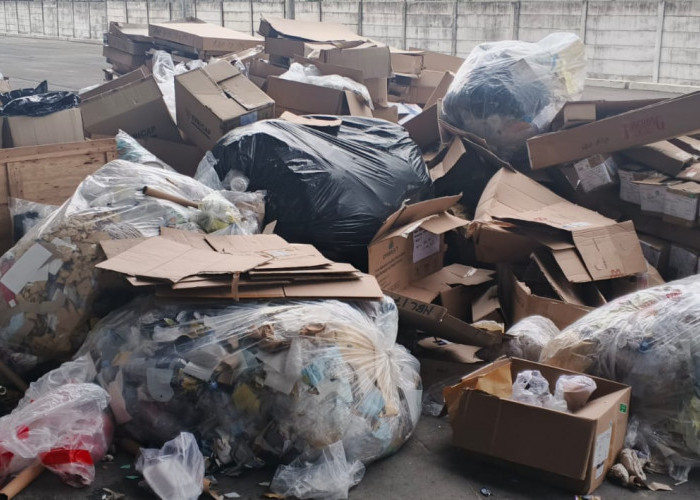 Diduga Cemari Lingkungan, Tumpukan Limbah B3 PT SAI Resahkan Warga di Tiga Desa Kecamatan Gondang