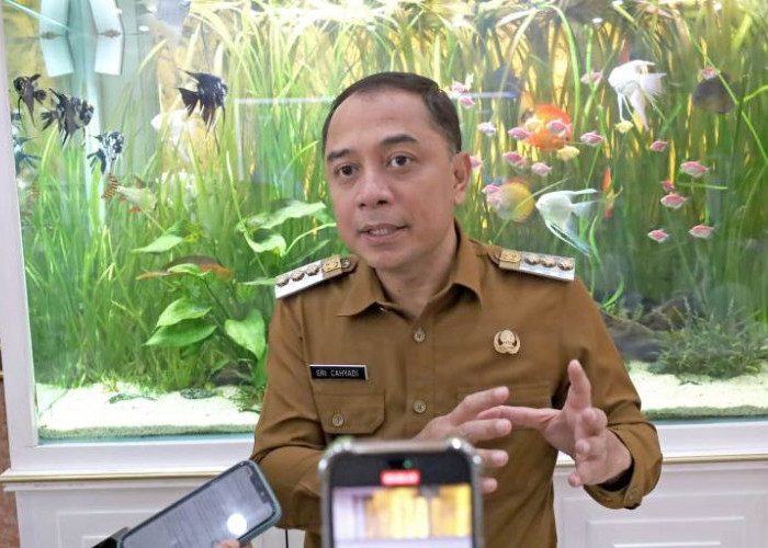 Kejar Pertumbuhan Ekonomi di Atas 6 Persen, Pemkot Surabaya Integrasikan Inflasi dan Digitalisasi