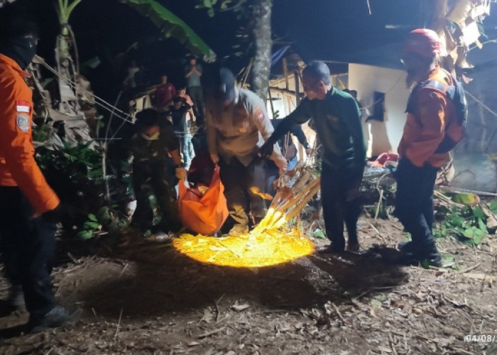 Dua Penggali Sumur di Trenggalek Tewas Tertimbun Longsor, Dievakuasi dari Kedalaman 20 Meter