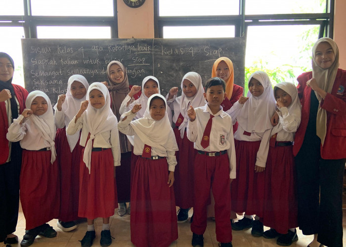 Mahasiswa KKN-P UMSIDA Berperan Aktif Tingkatkan Kualitas Pendidikan di SDN Gunungsari II