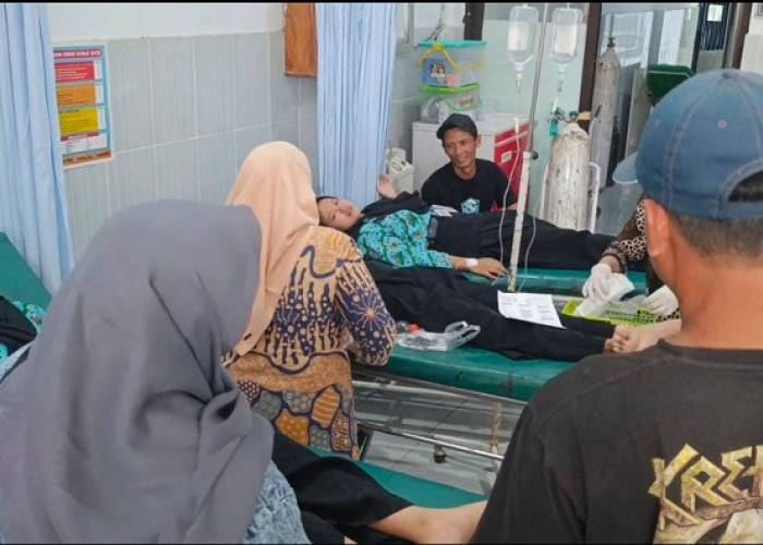 256 Siswa SMPN 1 Kabuh Mual-Muntah Usai Santap MBG 