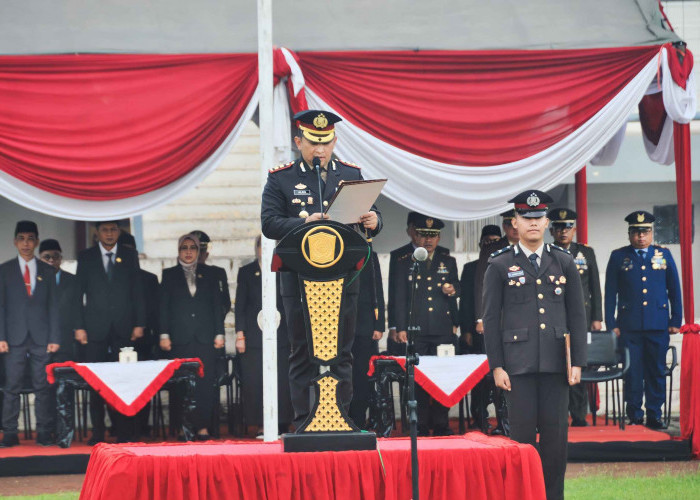 Hari Pahlawan 2025, Forkopimda Lumajang Teguhkan Spirit Teladan Perjuangan di Stadion Semeru