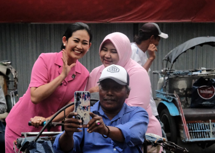 Bhayangkari Cabang Pelabuhan Tanjung Perak Gelar Bhakti Sosial Sentuh Hati Buruh TKBM dan Paguyuban Bentor