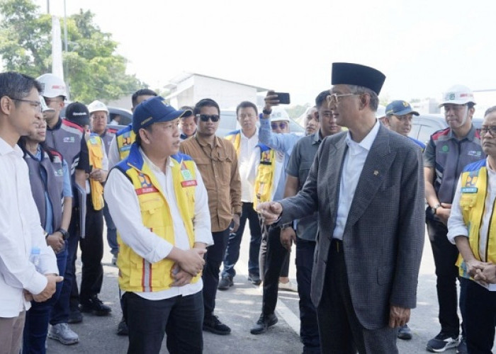 Menteri PU Dody Hanggodo Targetkan Sekolah Rakyat Surabaya Rampung Juni 2026