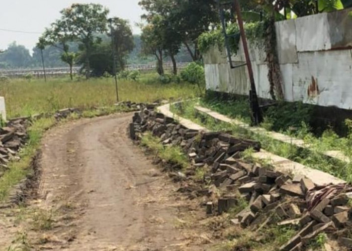 Pemdes Pilang Wonoayu Bangun dan Tinggikan Jalan