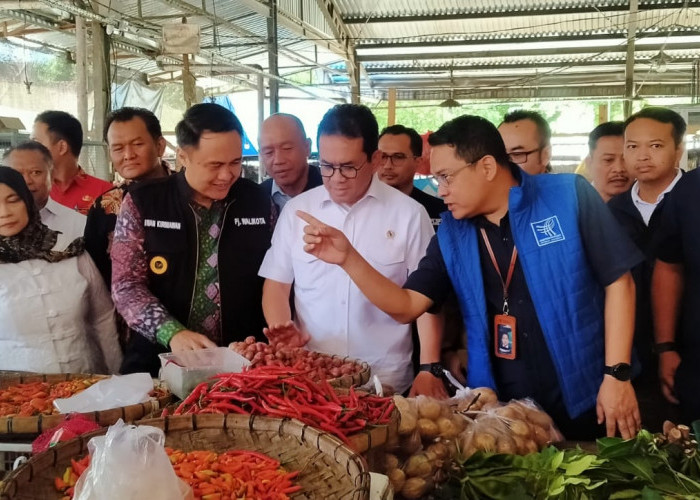 Sidak Pasar Madyopuro Malang, Mendag Sebut Permintaan Meningkat Jelang Nataru