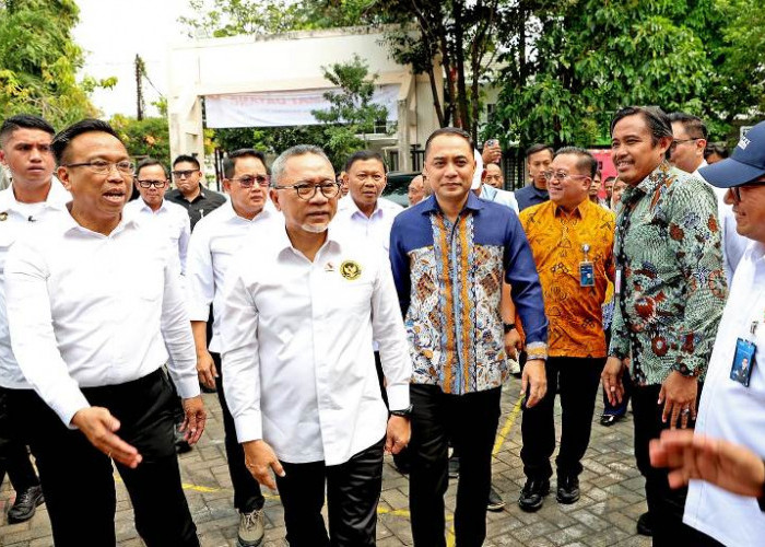 Menko Zulkifli Hasan Apresiasi Langkah Pemkot Surabaya Dalam Pembentukan Koperasi Merah Putih