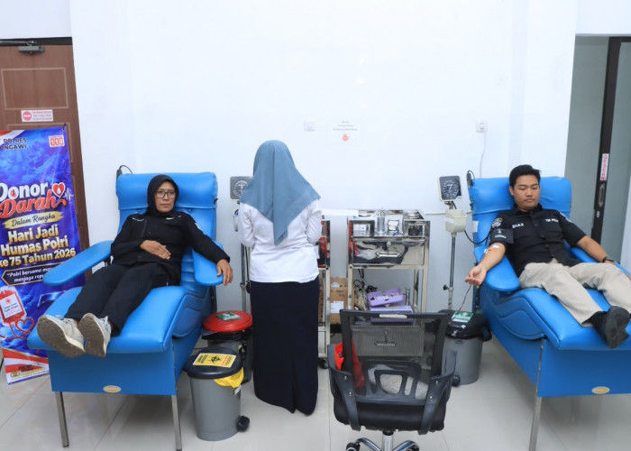 Peringati Hari Jadi ke-75 Humas Polri, Humas Polres Ngawi Gelar Donor Darah Bersama PMI dan Insan Pers