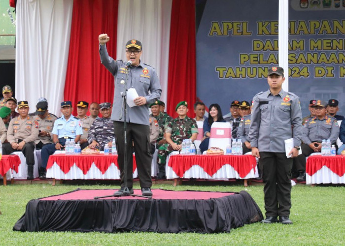 Pj Wali Kota Iwan Apresiasi Satlinmas, Sebut Sebagai Pahlawan Pilkada Kota Malang