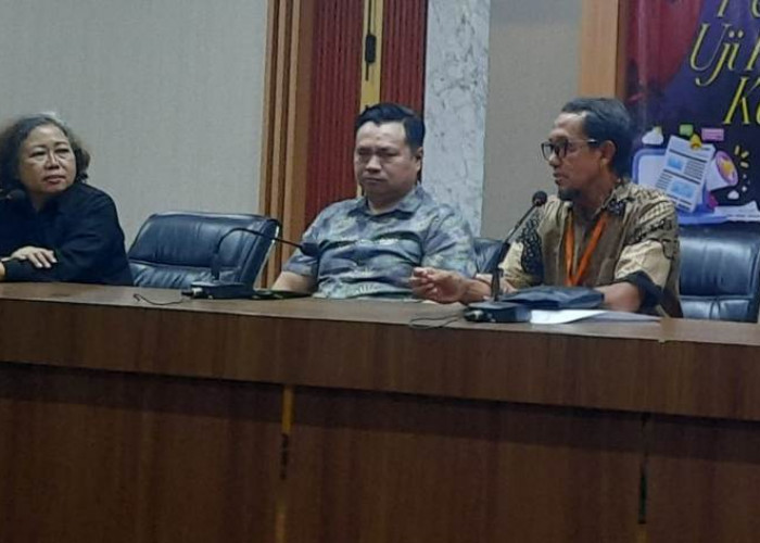 Gandeng Unitomo Surabaya, Kominfo Situbondo Gelar UKW: 14 Peserta Dinyatakan Kompeten