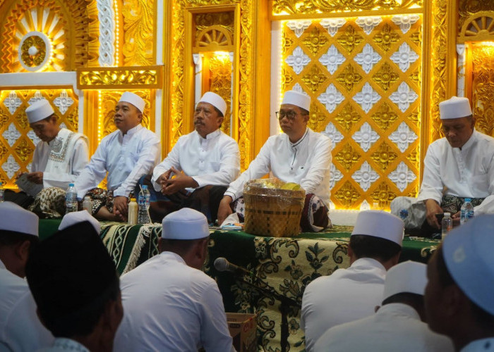 Salawatan dan Pengajian Meriahkan Hari Jadi Ke-832 Trenggalek, Kompak Doakan Warga Sejahtera