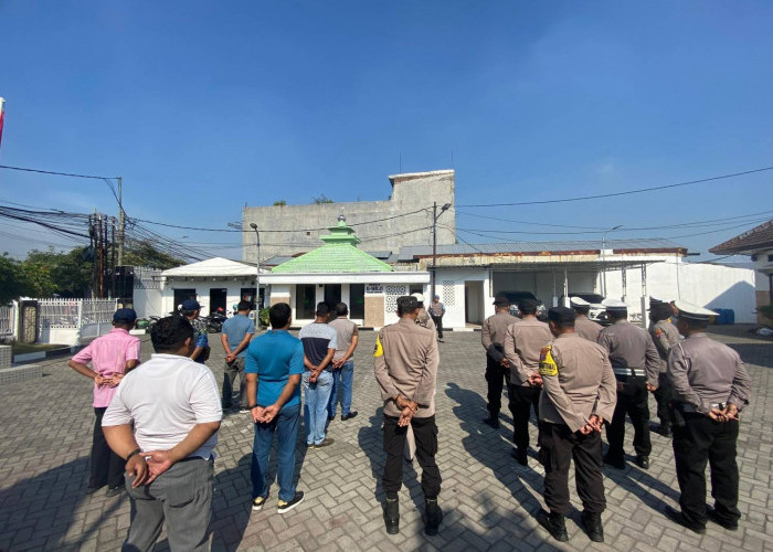 Pimpin Apel Pagi, Kapolsek Benowo Tekankan Fokus Kinerja dan Pelayanan Prima