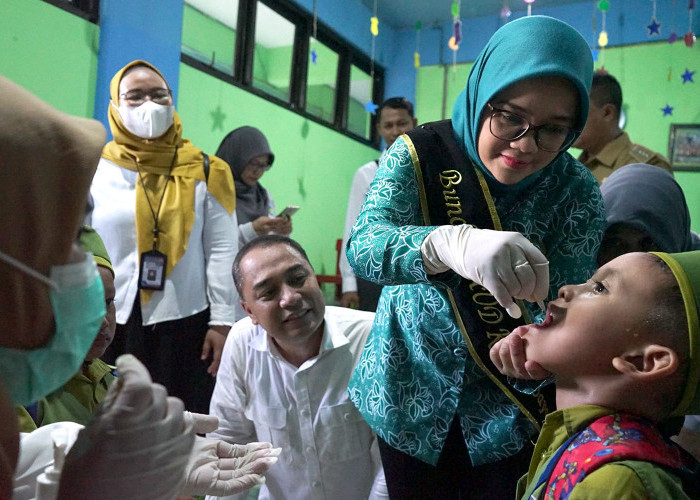 Wali Kota Eri Cahyadi Targetkan Imunisasi Polio Tuntas 100 persen di Hari Ketiga
