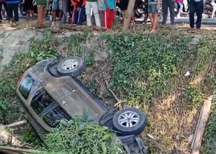 Tabrakan Maut di Klabang Bondowoso, Pengendara Beat Tewas Usai Dihantam CRV Hingga Masuk Jurang