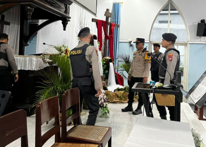 Jelang Paskah 2026, Polisi Sterilisasi Sejumlah Gereja di Pare Kediri