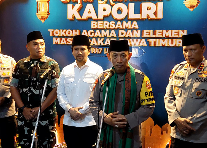 Kapolri Imbau Pemudik di Jawa Timur Manfaatkan Pos Pelayanan dan Keamanan Selama Perjalanan