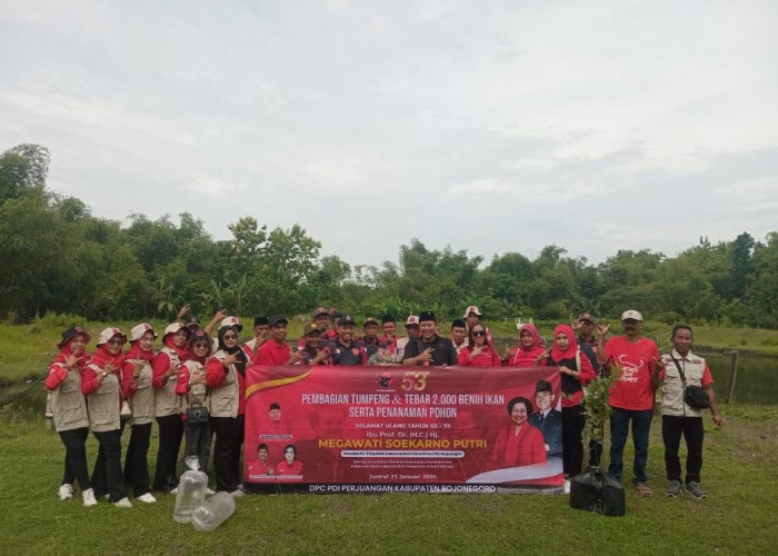 PDI Perjuangan Bojonegoro Gelar Tanam Pohon dan Tebar Benih Ikan Peringati HUT Partai dan Ulang Tahun Megawati