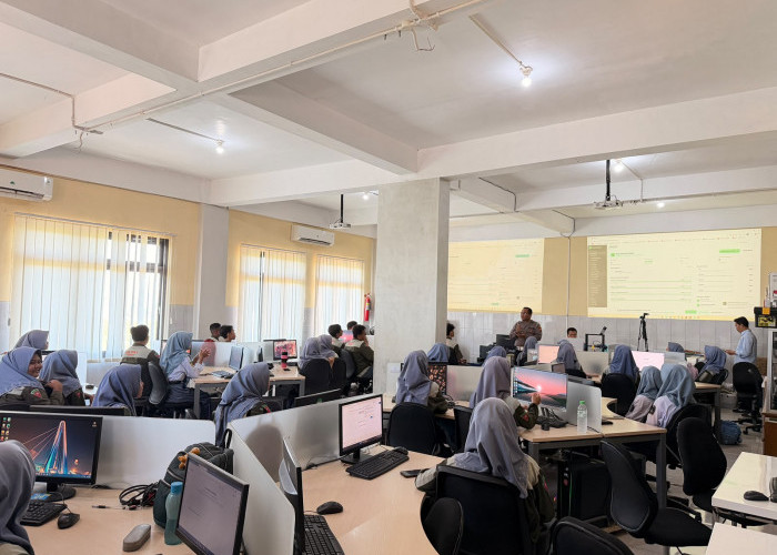 Polresta Sidoarjo Edukasi Generasi Muda Bijak Memanfaatkan AI