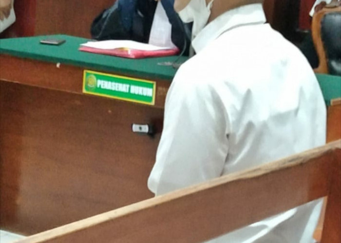 Cabuli Anak Tiri, Mantan Ketua Ormas di Surabaya Divonis 5 Tahun Bui