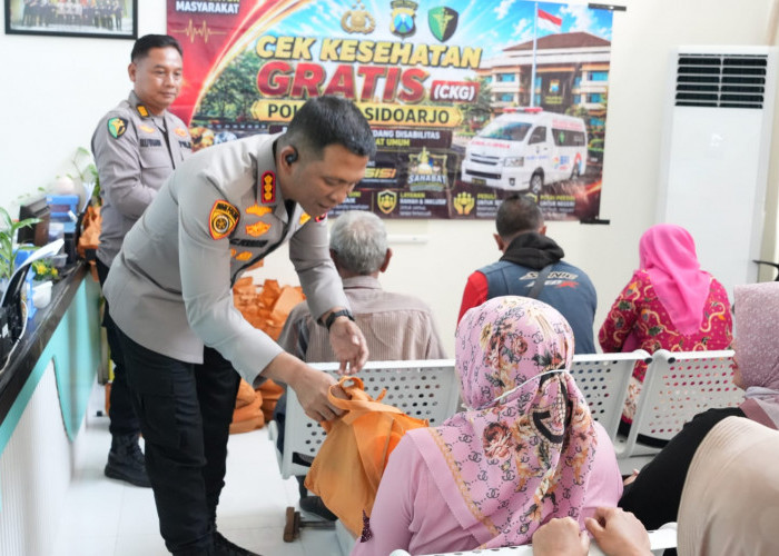 Hari Bhayangkara Ke-80, Polresta Sidoarjo Beri Layanan Kesehatan Gratis dan Baksos Bagi Difabel