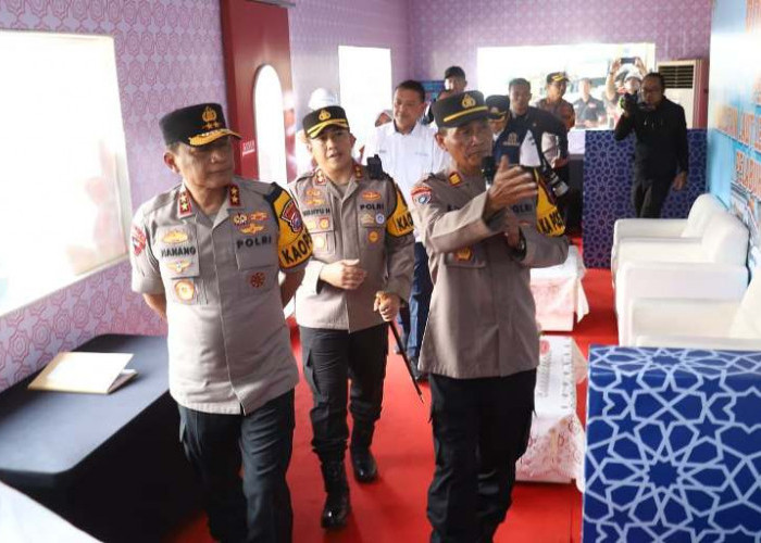 Kapolda Jatim Tinjau Pos Terpadu Pelabuhan Tanjung Perak, Pastikan Kesiapan Mudik 2026