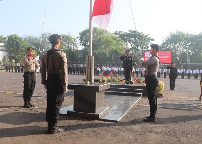 Upacara HUT Ke-80 RI, Kapolres Pasuruan: Dorongan Lebih Cinta Tanah  Air dan Bangsa