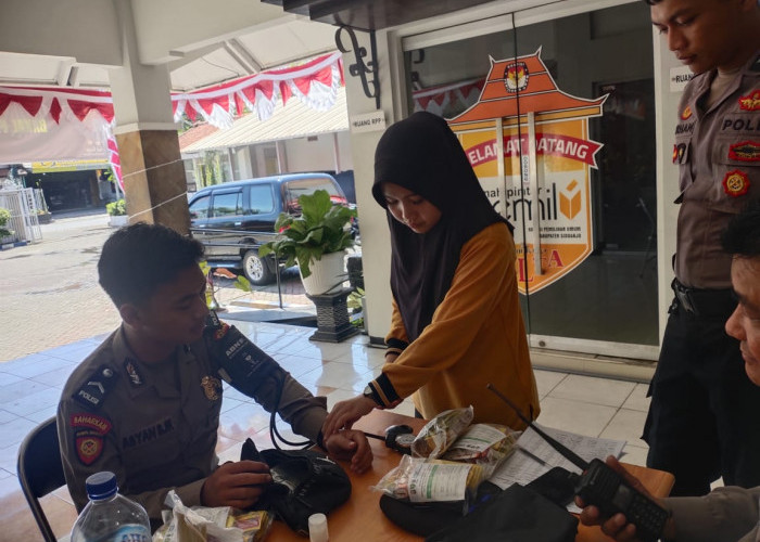 Dokkes Polresta Sidoarjo Patroli Kesehatan Personel Operasi Mantap Praja Semeru