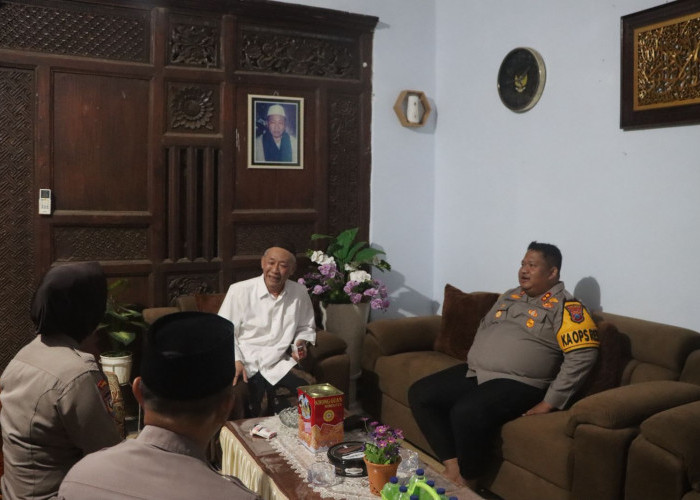 Sowan ke Ulama Berpengaruh, Kapolres Pasuruan Minta Doa dan Perkuat Stabilitas Kamtibmas