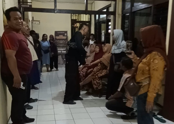 Aiptu Affan Hermansyah, Anggota Polsek Semampir Viral karena Aksi Kemanusiaan Beri Terapi Warga Gratis