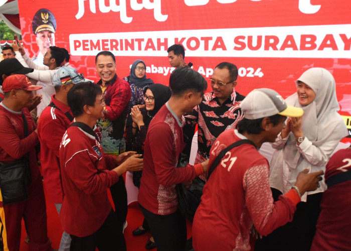 Halalbihalal bersama Seluruh Pegawai Pemkot Surabaya, Wali Kota Ajak Optimalkan Pelayanan