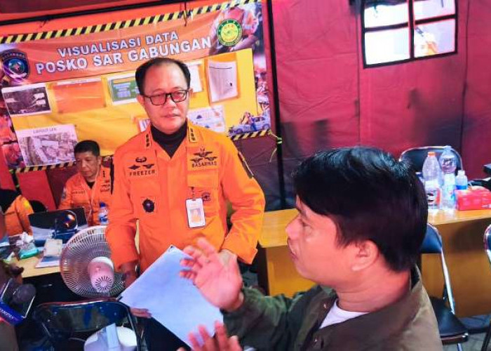 Gejolak di Posko Ponpes Al Khoziny, Keluarga Korban Luapkan Kekecewaan