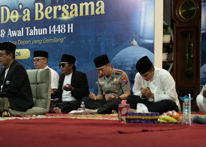 Sambut Tahun Baru Hijriyah, Kapolres Kediri Kota Ikuti Munajat Bersama para Ulama dan Masyarakat