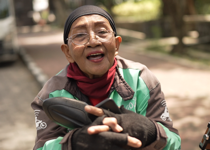 Pengemudi Ojol di Solo Rasakan Manfaat BHR Naik: Senang Banget, Terima Kasih Presiden Prabowo