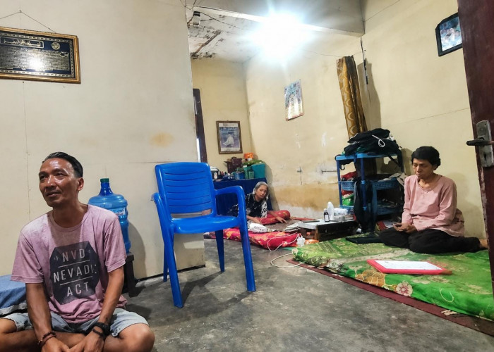 Terancam Diusir dari Kontrakan, Pria di Jember Ini Ratapi Nasib Tak Pernah Tersentuh Bansos