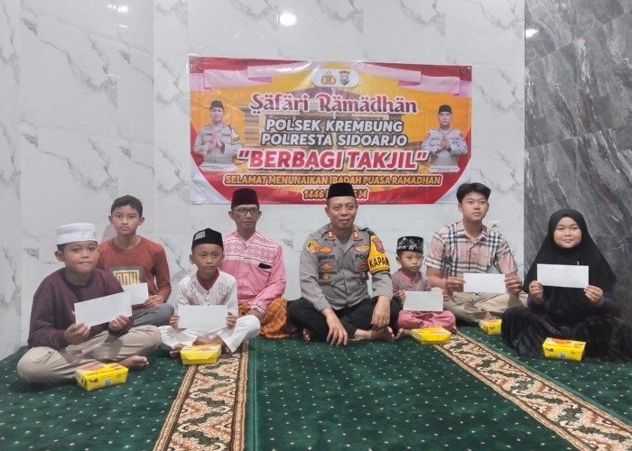 Kapolsek Krembung Safari Ramadan, Gelar Bukber dan Santunan Anak Yatim Piatu