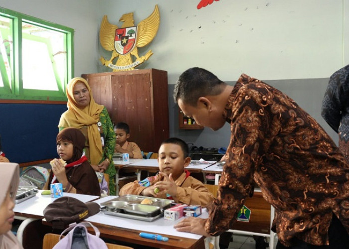 Makan Bergizi, Hak Setiap Anak: Kanwil Kemenham Jatim Lakukan Pemantauan di Kota Malang