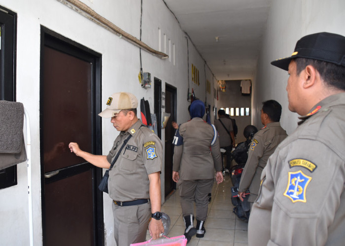 Satpol PP Surabaya Gelar Operasi Yustisi Sasar Rumah Kos  