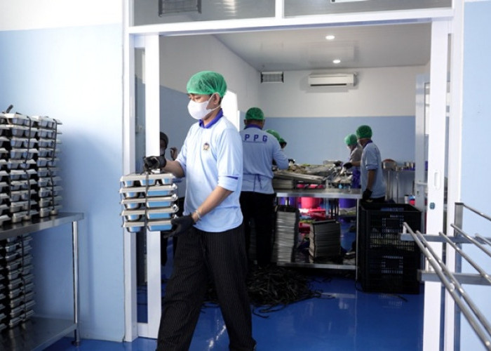 Program MBG di Tangerang Libatkan 11 Napi Lapas Relawan Cuci Ompreng