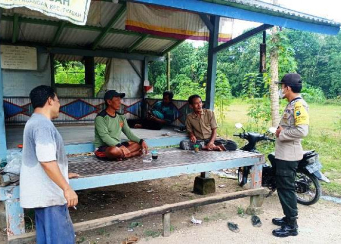 Kawal Kamtibmas, Polsek Tragah Sambangi Desa Tambin dan Soket Dajah