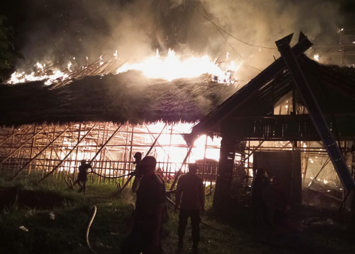 Gudang Tembakau PTPN Kertosari Terbakar, Kerugian Capai Rp20 Juta