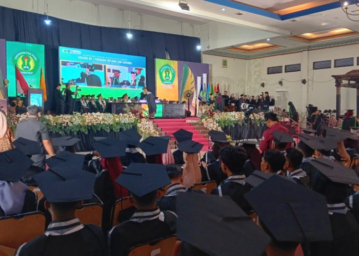UPI Sumenep Wisuda 575 Mahasiswa, Tegaskan Transformasi Kampus Menuju Masa Depan