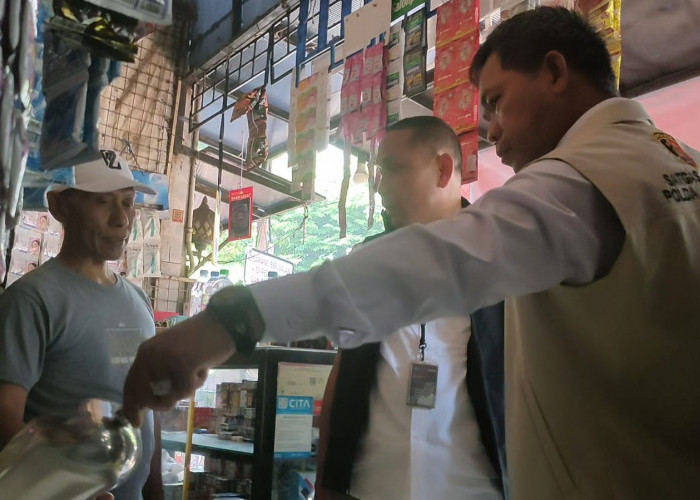 Harga Beras Premium Melonjak, Satgas Pangan Polda Jatim Sidak Pasar di Surabaya