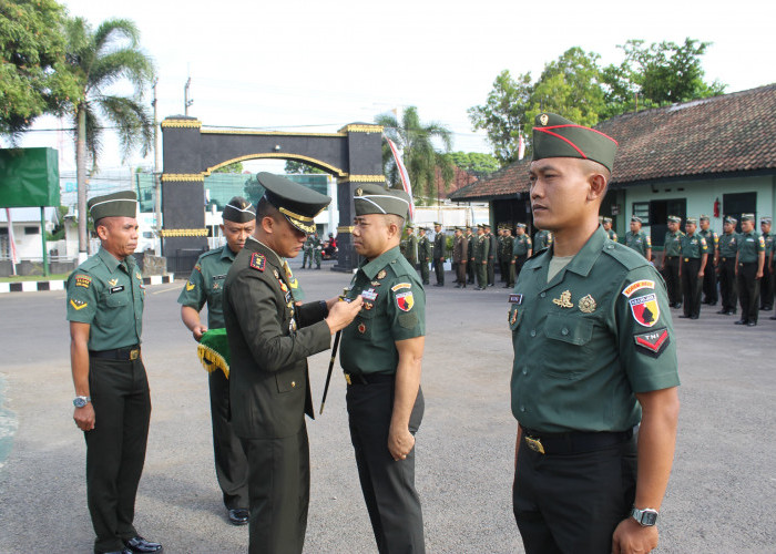 Semangati Prajurit Naik Pangkat, Dandim 0824/Jember: Jadikan Momentum Berprestasi Lebih Baik